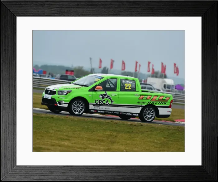 Framed Print : CM19 1264 Simon Warr, SsangYong Musso Framed Print : CM19 1264 Simon Warr, SsangYong Musso
