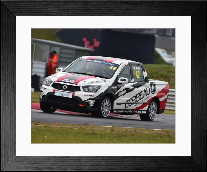 Framed Print : CM19 1250 Matt Kelly, SsangYong Musso Framed Print : CM19 1250 Matt Kelly, SsangYong Musso