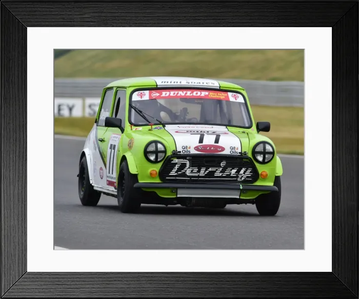 Framed Print : CM19 1156 Andrew Deviny, Mini 7 Framed Print : CM19 1156 Andrew Deviny, Mini 7