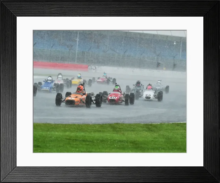 Framed Print : CM19 3233 Callum Grant, Merlyn Mk20A Framed Print : CM19 3233 Callum Grant, Merlyn Mk20A