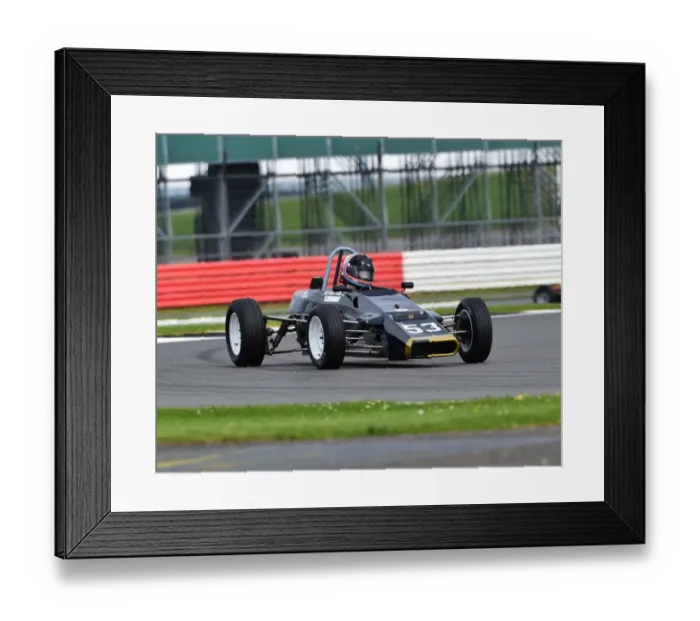 Framed Print : CM19 2542 Richard Tarling, Jamun T2 Framed Print : CM19 2542 Richard Tarling, Jamun T2