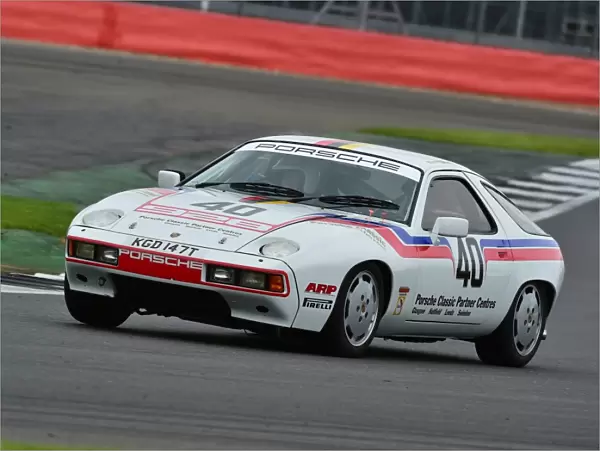 CM19 2869 Richard Attwood, Porsche 928