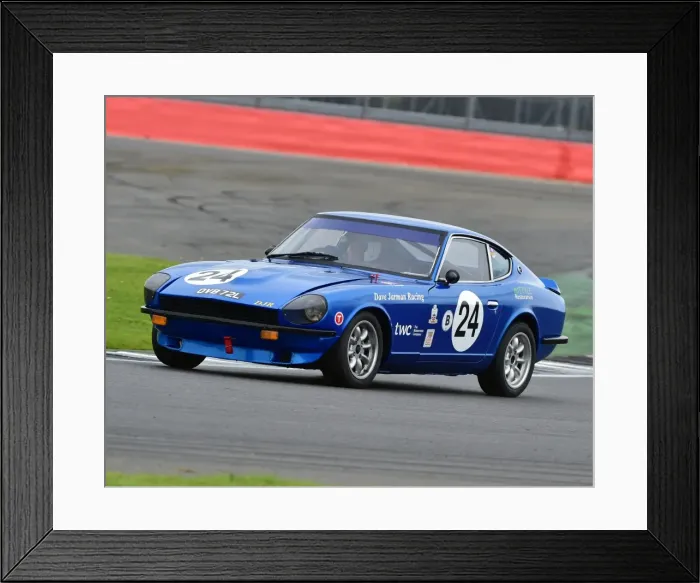 Framed Print : CM19 2852 Charles Barter, Datsun 240Z Framed Print : CM19 2852 Charles Barter, Datsun 240Z