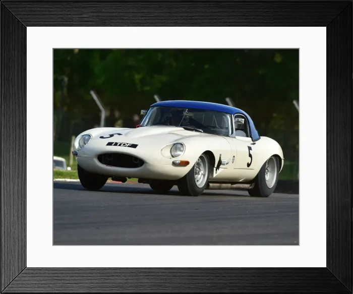 Framed Print : CM19 4996 Carlos Monteverde, Gary Pearson, Jaguar E-Type Framed Print : CM19 4996 Carlos Monteverde, Gary Pearson, Jaguar E-Type