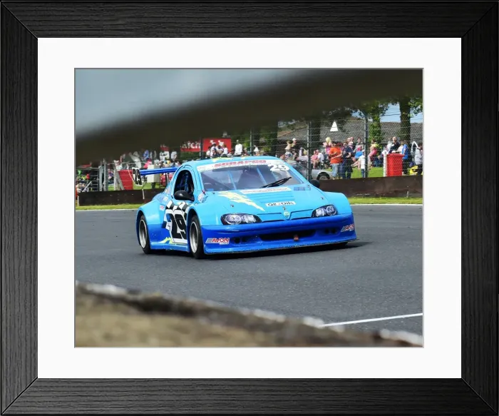 Framed Print : CM19 6715 Mike Thurley, Vauxhall Tigra Framed Print : CM19 6715 Mike Thurley, Vauxhall Tigra