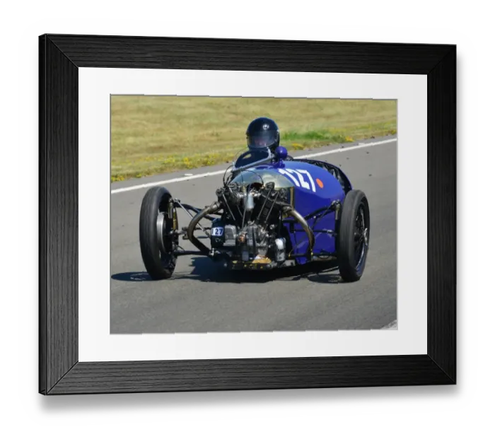 Framed Print : CJ6 8685 Mrs Sue Darbyshire, Morgan Super Aero Framed Print : CJ6 8685 Mrs Sue Darbyshire, Morgan Super Aero