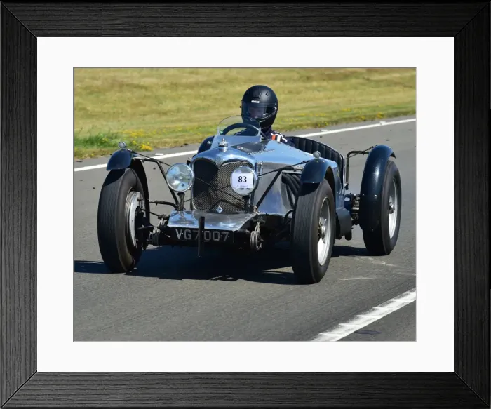 Framed Print : CM19 7830 Robin Gale, Riley Special