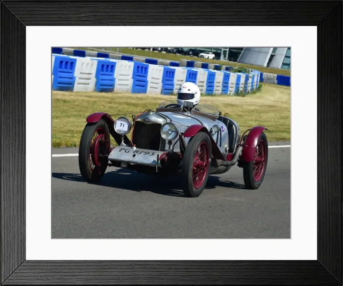 Framed Print : CM19 7812 John Coppin, Riley 9 Framed Print : CM19 7812 John Coppin, Riley 9