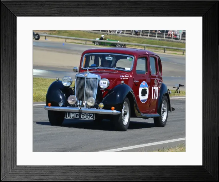Framed Print : CJ6 8726 Marc Hanson, MG YB