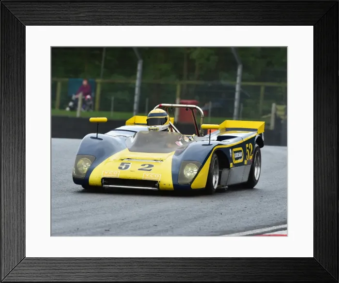Framed Print : CM19 5737 Robert Oldershaw, Lola T212 Framed Print : CM19 5737 Robert Oldershaw, Lola T212