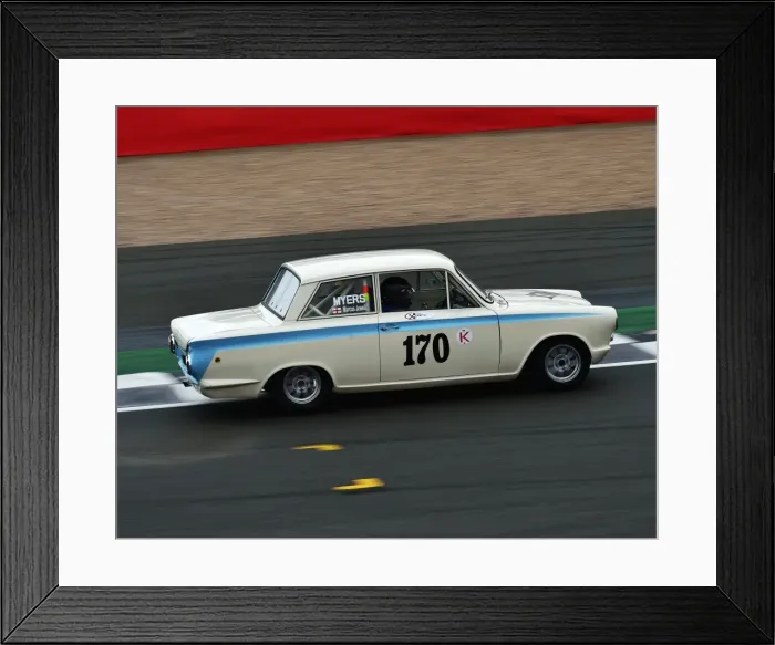 Framed Print : CM20 4045 Marcus Jewell, Robert Myers, Ford Consul Cortina Framed Print : CM20 4045 Marcus Jewell, Robert Myers, Ford Consul Cortina
