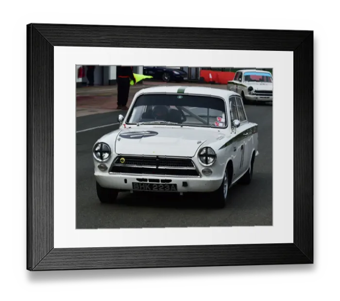 Framed Print : CM20 2120 Andy Middlehurst, Katsu Kabota, Ford Lotus Cortina Framed Print : CM20 2120 Andy Middlehurst, Katsu Kabota, Ford Lotus Cortina