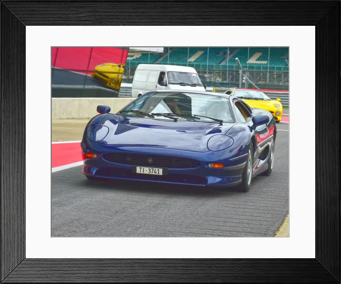 Framed Print : CM17 4257 Jaguar XJ220 Framed Print : CM17 4257 Jaguar XJ220