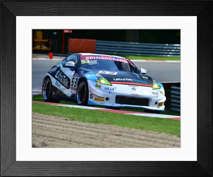 Framed Print : CM20 5945 Richard Taffinder, Martin Plowman, Nissan 370Z GT4