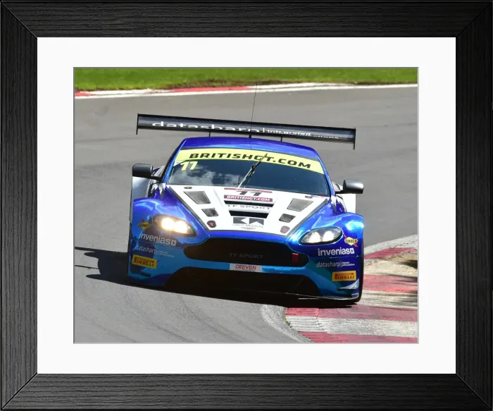 Framed Print : CM20 5902 Mark Farmer, Jon Barnes, Aston Martin Vantage GT3 Framed Print : CM20 5902 Mark Farmer, Jon Barnes, Aston Martin Vantage GT3