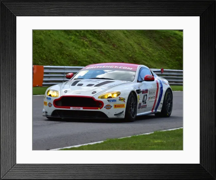 Framed Print : CM20 6139 William Phillips, Jan Jonck, Aston Martin Vantage GT4 Framed Print : CM20 6139 William Phillips, Jan Jonck, Aston Martin Vantage GT4