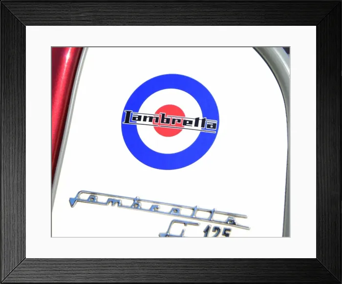 Framed Print : CJ6 9733 Lambretta Li 125 Framed Print : CJ6 9733 Lambretta Li 125