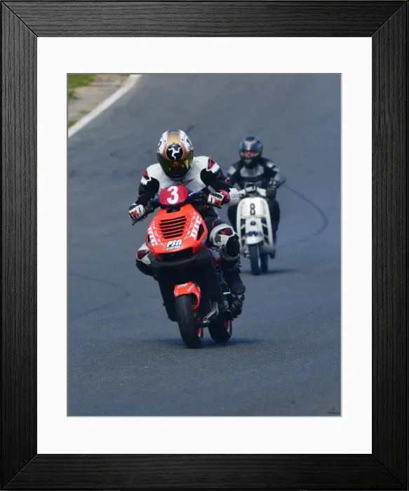 Framed Print : CJ7 0030 Justin Price, Piaggio Scooter Framed Print : CJ7 0030 Justin Price, Piaggio Scooter