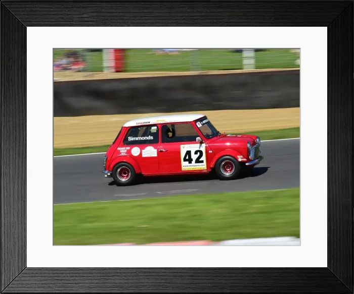 Framed Print : CM20 7897 Paul Simmons, Mini Miglia Framed Print : CM20 7897 Paul Simmons, Mini Miglia