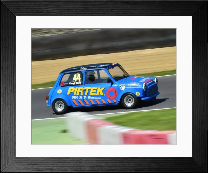 Framed Print : CM20 7877 Kenny Hunt, Austin Mini Framed Print : CM20 7877 Kenny Hunt, Austin Mini