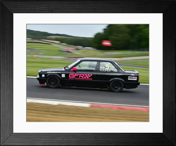 Framed Print : CM20 9464 Rob Cooper, BMW 320i Framed Print : CM20 9464 Rob Cooper, BMW 320i