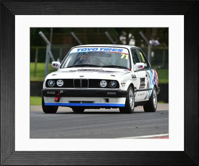 Framed Print : CM20 9481 Rob Manger, BMW 320i Framed Print : CM20 9481 Rob Manger, BMW 320i