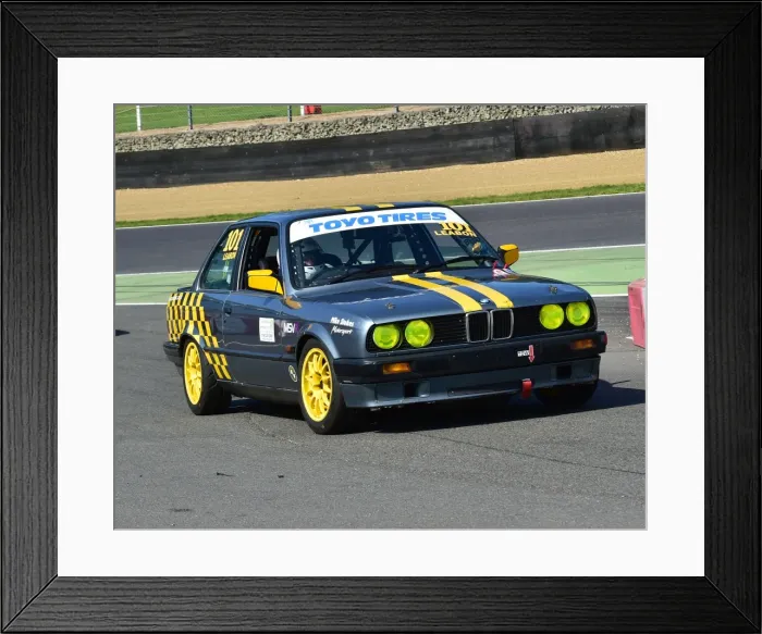 Framed Print : CM20 8468 Mark Leabon, BMW 320i Framed Print : CM20 8468 Mark Leabon, BMW 320i