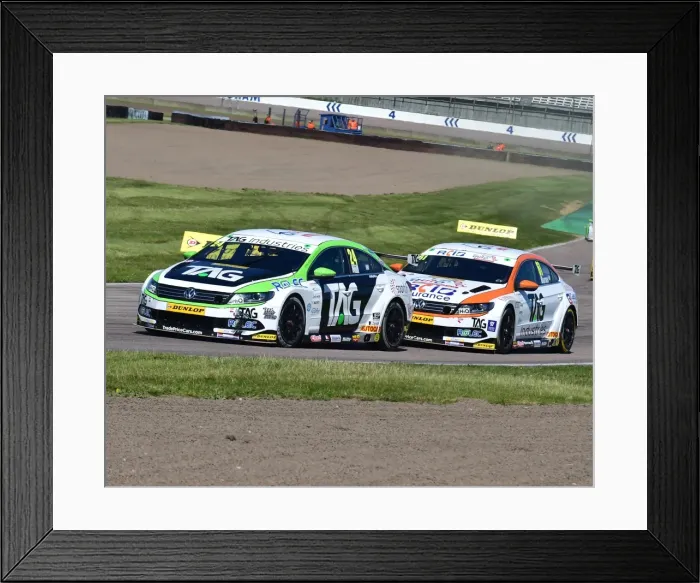 Framed Print : CM21 0078 Jake Hill, Volkswagen CC, Will Burns, Volkswagen CC
