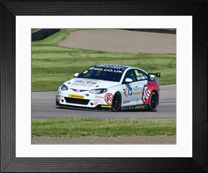 Framed Print : CM21 0066 Aron Taylor-Smith, MG6 GT