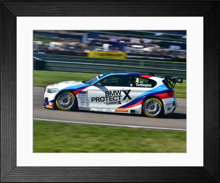 Framed Print : CM21 0117 Colin Turkington, BMW 125i M Sport Framed Print : CM21 0117 Colin Turkington, BMW 125i M Sport