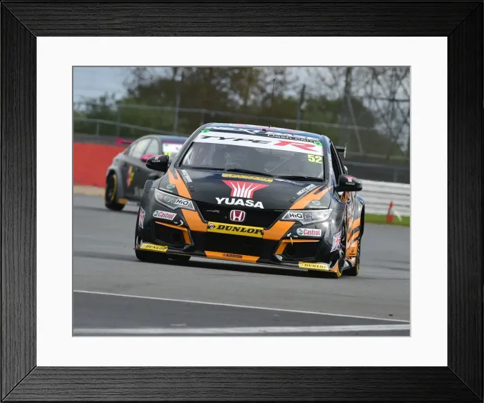 Framed Print : CM21 3110 Gordon Shedden, Honda Civic Type R Framed Print : CM21 3110 Gordon Shedden, Honda Civic Type R