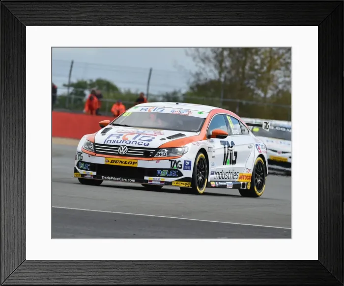 Framed Print : CM21 3123 Will Burns, Volkswagen CC