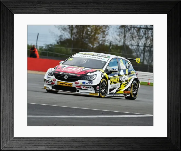 Framed Print : CM21 3126 Senna Proctor, Vauxhall Astra Framed Print : CM21 3126 Senna Proctor, Vauxhall Astra