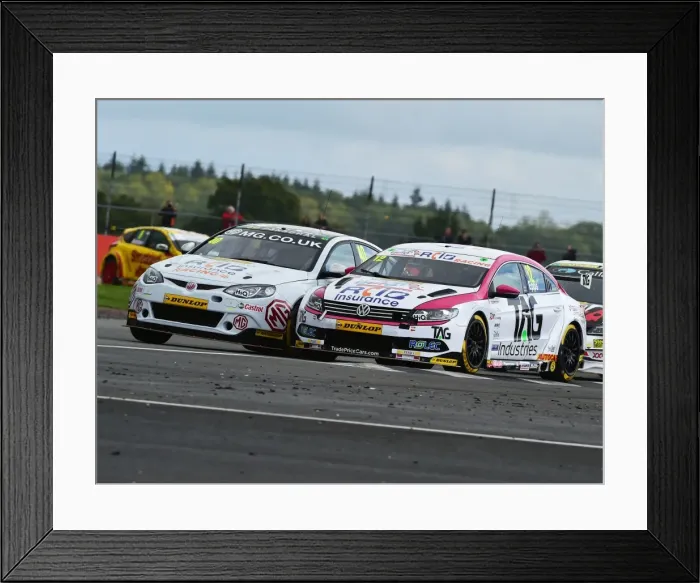 Framed Print : CM21 3194 Michael Epps, Volkswagen CC, Aron Taylor-Smith, MG 6GT