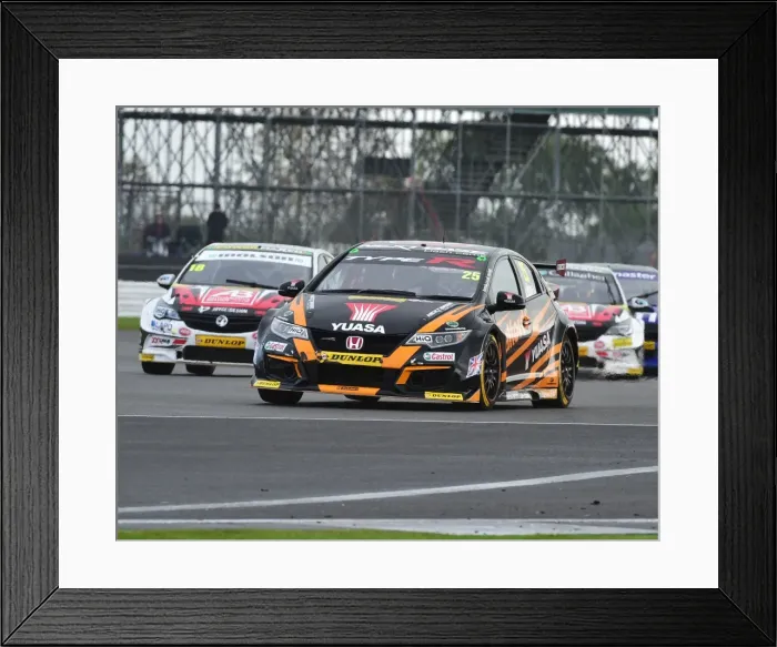 Framed Print : CM21 3405 Matt Neal, Honda Civic Type R Framed Print : CM21 3405 Matt Neal, Honda Civic Type R