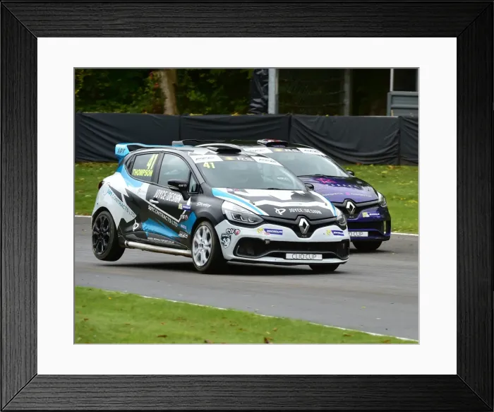 Framed Print : CM21 5062 Aaron Thompson, Renault Clio Sport 220 Trophy Framed Print : CM21 5062 Aaron Thompson, Renault Clio Sport 220 Trophy
