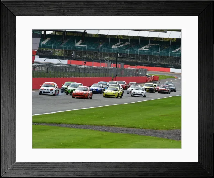 Framed Print : CM21 6365 The start Framed Print : CM21 6365 The start