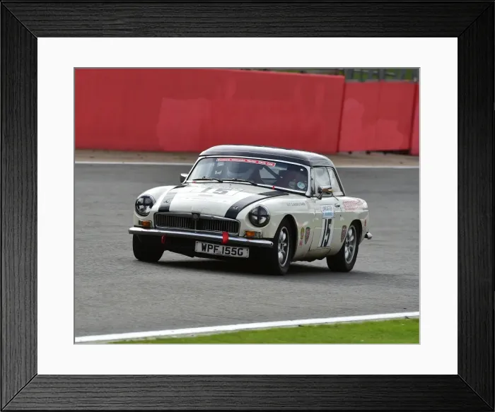 Framed Print : CM21 6394 Marcus Holland, MG B GT Framed Print : CM21 6394 Marcus Holland, MG B GT