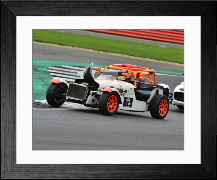 Framed Print : CM21 7209 Jamie Ellwood, Caterham 7 Sigmax