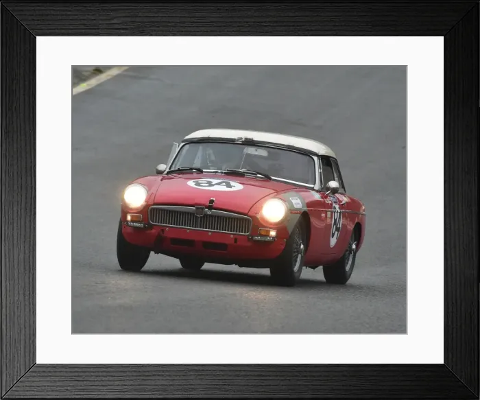 Framed Print : CM21 8767 Paul Wybrow, MG B Roadster Framed Print : CM21 8767 Paul Wybrow, MG B Roadster