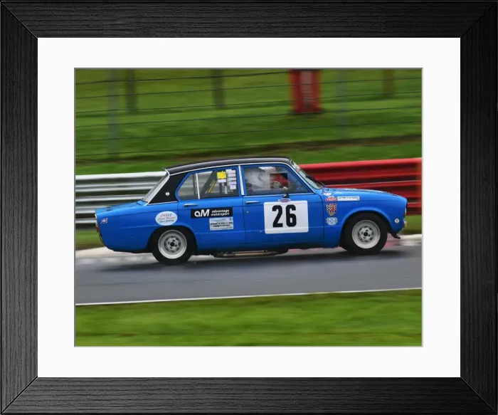 Framed Print : CM21 8421 Robert MacGregor, Tony Browne, Triumph Dolomite Sprint Framed Print : CM21 8421 Robert MacGregor, Tony Browne, Triumph Dolomite Sprint