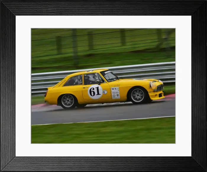 Framed Print : CM21 8415 Jonnie Wheeler, Ben Tovey, MG B GT Framed Print : CM21 8415 Jonnie Wheeler, Ben Tovey, MG B GT