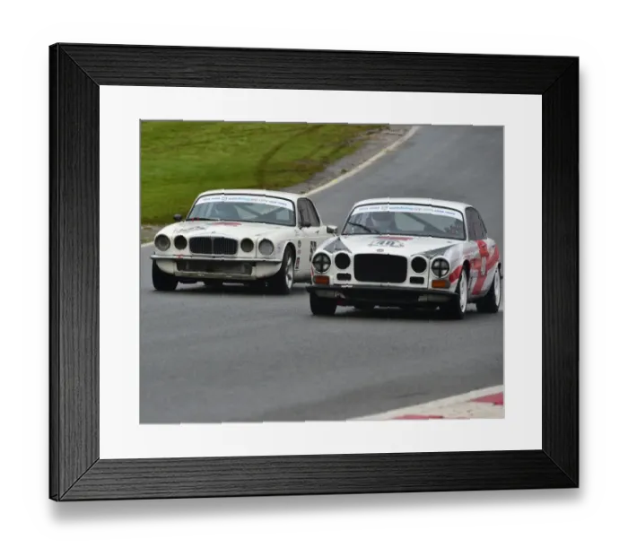 Framed Print : CM21 8572 Dean Sewell, Jaguar XJ6 Series 1, David Bye, Jaguar XJ6 Coupe Framed Print : CM21 8572 Dean Sewell, Jaguar XJ6 Series 1, David Bye, Jaguar XJ6 Coupe
