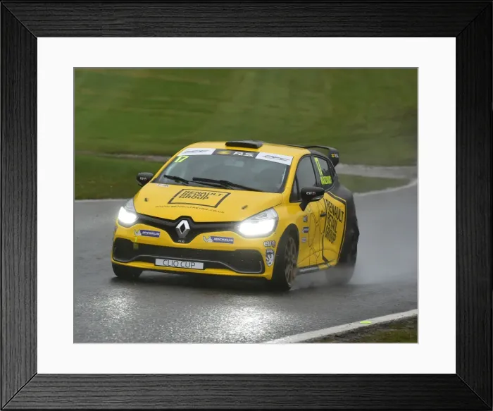 Framed Print : CM22 0574 Max Marzorati, Renault Clio Cup 4 UK Framed Print : CM22 0574 Max Marzorati, Renault Clio Cup 4 UK