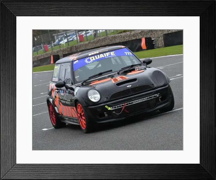 Framed Print : CM22 0290 Alfie Brooker, BMW Mini Cooper S Framed Print : CM22 0290 Alfie Brooker, BMW Mini Cooper S