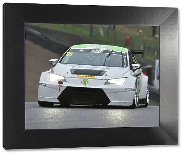 CM22 0480 Oly Taylor, Stewart Lines, Seat Leon Cup TCR
