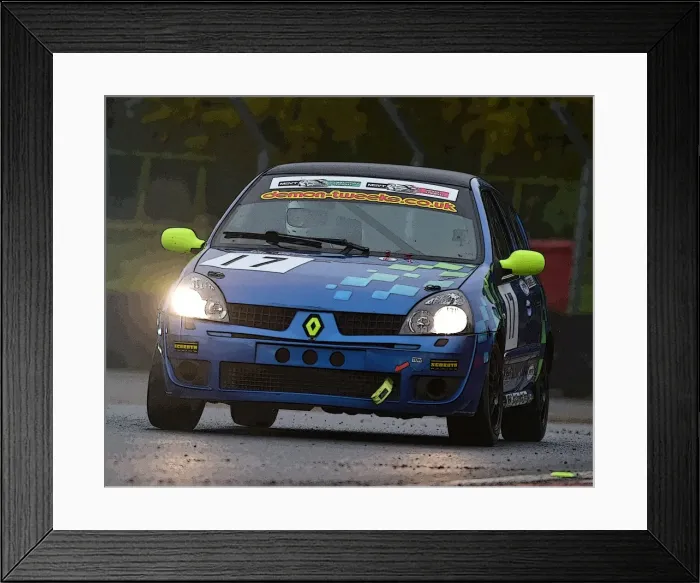 Framed Print : CM21 8946 Justin Holloway, William Holloway, Renault Clio 172 Framed Print : CM21 8946 Justin Holloway, William Holloway, Renault Clio 172