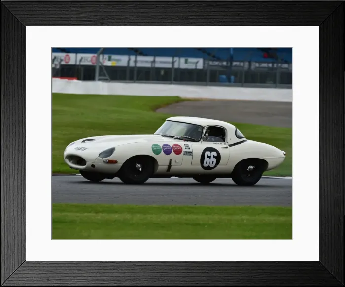Framed Print : CM20 3629 Chris Milner, Nigel Greensall, Jaguar E-Type Framed Print : CM20 3629 Chris Milner, Nigel Greensall, Jaguar E-Type