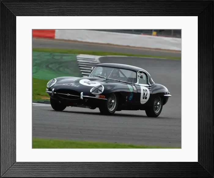 Framed Print : CM20 3587 Jeremy Welch, Jean Marc Rivet Fusil, Jaguar E-Type Framed Print : CM20 3587 Jeremy Welch, Jean Marc Rivet Fusil, Jaguar E-Type