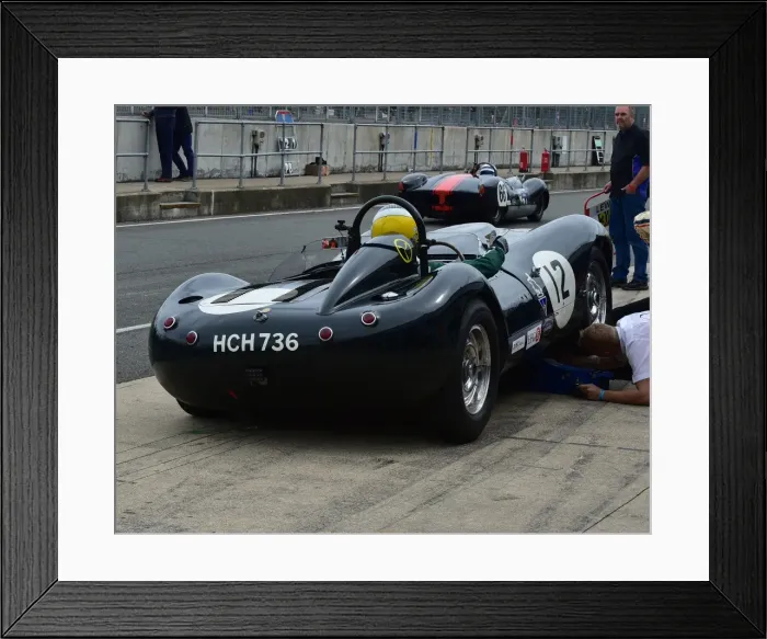 Framed Print : CM20 3922 Steve Boultbee-Brooks, Andrew Smith, Lister Flat Iron Framed Print : CM20 3922 Steve Boultbee-Brooks, Andrew Smith, Lister Flat Iron